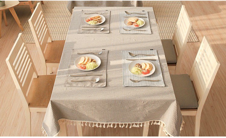 Jolie nappe pastel anti-poussière