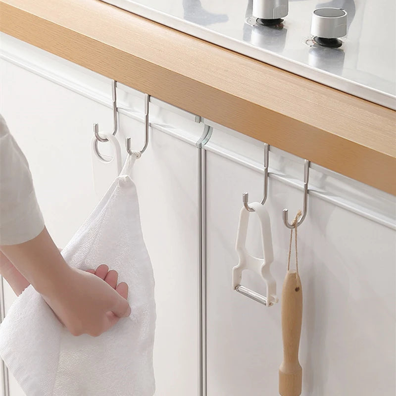 Se0b02703b37b4a40868f60a5f1d65b5ab